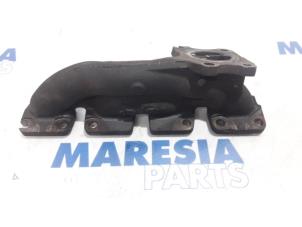 Used Exhaust manifold Peugeot 3008 I (0U/HU) 1.6 16V THP 155 Price € 75,00 Margin scheme offered by Maresia Parts