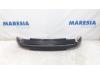 Rear bumper component, central from a Renault Clio IV Estate/Grandtour (7R), 2012 / 2021 0.9 Energy TCE 12V, Combi/o, 4-dr, Petrol, 898cc, 66kW (90pk), FWD, H4B400; H4BA4, 2013-01 / 2021-08, 7R5A; 7RAA; 7RKA; 7RLA 2015