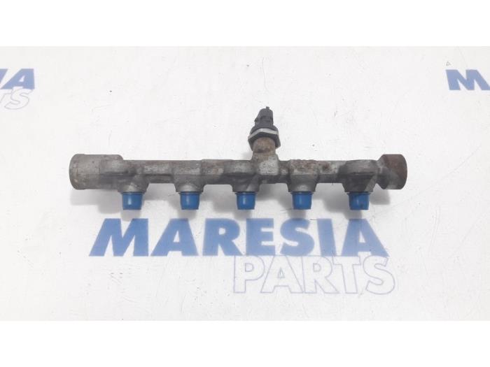 Usagé Système d'injection Renault Master III (MA/MB/MC/MD/MH/MF/MG/MH) 2.3 dCi 16V Prix € 190,58 Prix TTC proposé par Maresia Parts