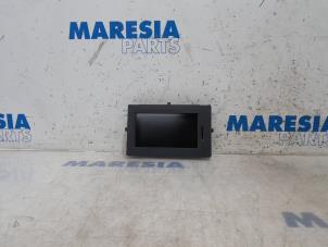 Used Navigation display Renault Scénic III (JZ) 1.5 dCi 110 Price € 157,50 Margin scheme offered by Maresia Parts