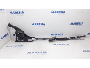 Used Gear stick Renault Scénic III (JZ) 1.5 dCi 110 Price € 60,00 Margin scheme offered by Maresia Parts