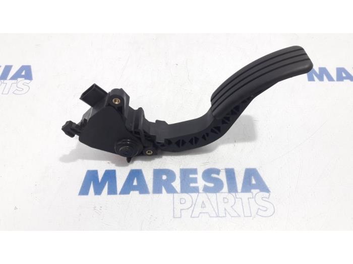 Gebrauchte Gaspedalposition Sensor Renault Scénic III (JZ) 1.5 dCi 110 Preis € 25,00 Margenregelung angeboten von Maresia Parts