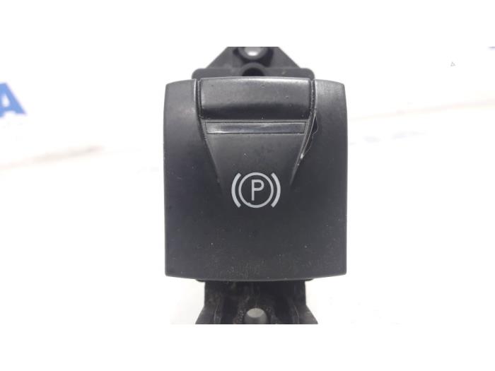 Interruptor de freno de mano de un Renault Scénic III (JZ) 1.5 dCi 110 2011