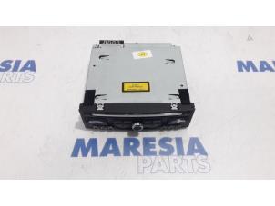 Used Radio CD player Peugeot 3008 I (0U/HU) 1.6 16V THP 155 Price € 315,00 Margin scheme offered by Maresia Parts
