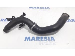 Used Turbo hose Renault Clio IV Estate/Grandtour (7R) 0.9 Energy TCE 12V Price € 45,00 Margin scheme offered by Maresia Parts