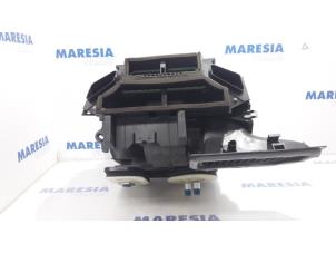 Used Heater housing Renault Espace (RFCJ) 1.6 Energy dCi 160 EDC Price € 420,00 Margin scheme offered by Maresia Parts