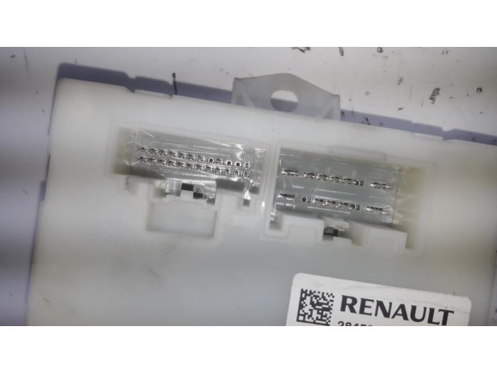 Sterownik Rózne z Renault Espace (RFCJ) 1.6 Energy dCi 160 EDC 2016
