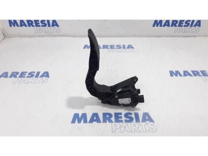 Gebrauchte Gaspedalposition Sensor Renault Espace (RFCJ) 1.6 Energy dCi 160 Preis € 35,00 Margenregelung angeboten von Maresia Parts