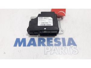 Used Airbag Module Renault Espace (RFCJ) 1.6 Energy dCi 160 EDC Price € 131,25 Margin scheme offered by Maresia Parts