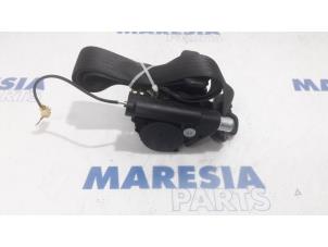 Usados Cinturón de seguridad derecha delante Fiat Panda (169) 1.2 Fire Precio € 65,00 Norma de margen ofrecido por Maresia Parts