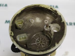 Used Electric fuel pump Fiat Brava (182B) 1.6 16V Price € 30,00 Margin scheme offered by Maresia Parts