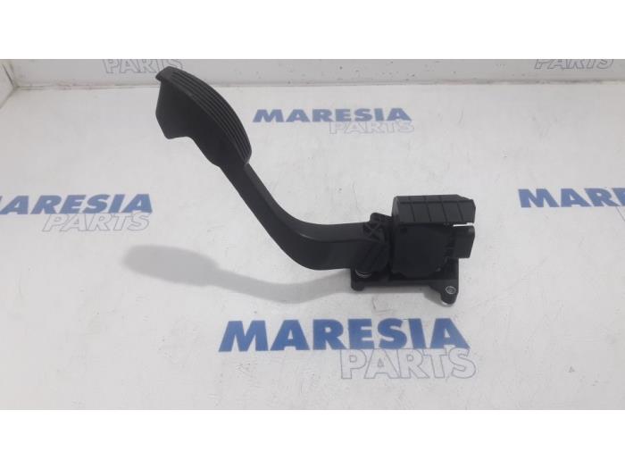 Begagnade Gaspedalsensor Fiat 500 (312) 0.9 TwinAir 85 Pris € 19,99 Marginaltabell erbjuds av Maresia Parts