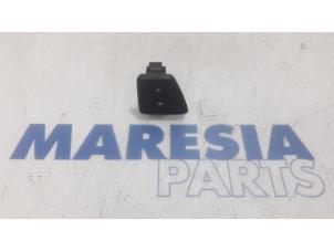 Used Multi-functional window switch Fiat 500 (312) 0.9 TwinAir 85 Price € 20,00 Margin scheme offered by Maresia Parts