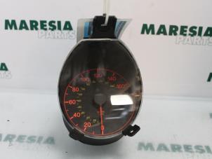 Używane Tablica rozdzielcza Alfa Romeo 156 (932) 2.4 JTD Cena € 40,00 Procedura marży oferowane przez Maresia Parts
