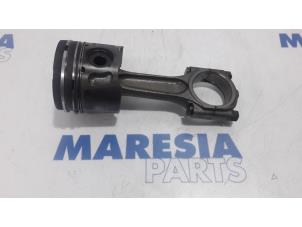 Used Piston Peugeot Expert (G9) 2.0 HDi 120 Price € 75,00 Margin scheme offered by Maresia Parts