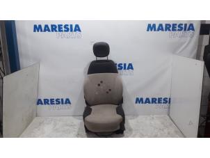 Used Seat, left Fiat Panda (312) 0.9 TwinAir Turbo 85 Price € 236,25 Margin scheme offered by Maresia Parts