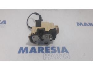 Used Rear door lock mechanism 4-door, left Fiat Panda (312) 0.9 TwinAir Turbo 85 Price € 30,00 Margin scheme offered by Maresia Parts