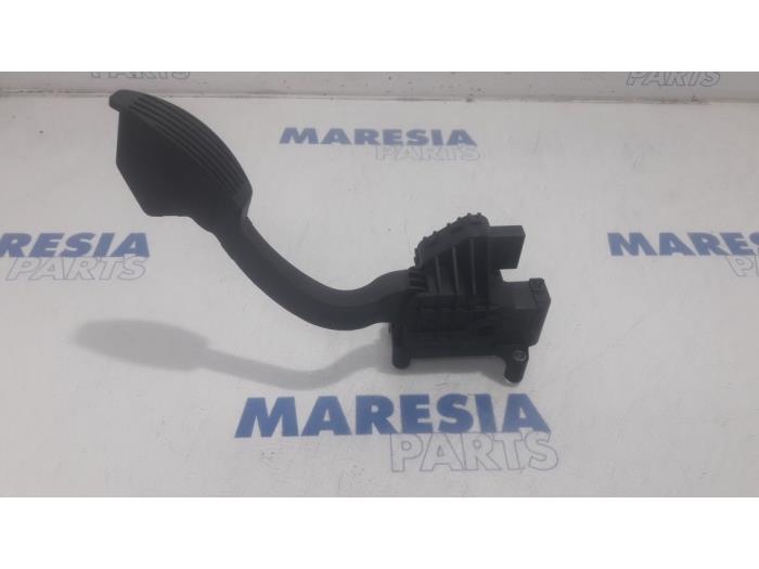 Begagnade Gaspedalsensor Fiat Panda (312) 0.9 TwinAir Turbo 85 Pris € 35,00 Marginaltabell erbjuds av Maresia Parts