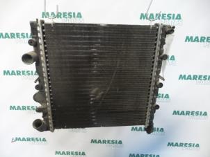 Used Radiator Renault Clio II (BB/CB) 1.2 Price € 25,00 Margin scheme offered by Maresia Parts