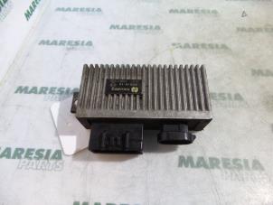 Used Glow plug relay Renault Kangoo (KC) 1.9 dTi Price € 20,00 Margin scheme offered by Maresia Parts