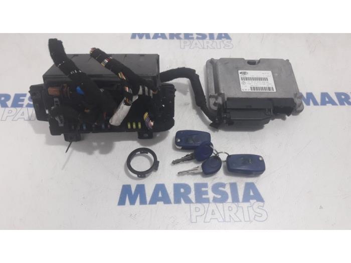 Used Engine management computer Fiat Panda (169) 1.2 Fire Price € 288,75 Margin scheme offered by Maresia Parts