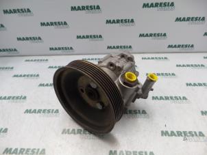 Used Power steering pump Alfa Romeo 166 2.0 Twin Spark 16V Price € 50,00 Margin scheme offered by Maresia Parts
