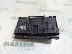 Used Card reader (lock) Renault Scénic II (JM) 1.5 dCi 80 Price € 25,00 Margin scheme offered by Maresia Parts