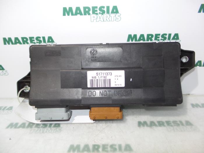 Usagé Ordinateur divers Fiat Stilo (192A/B) 1.9 JTD 80 5-Drs. Prix € 35,00 Règlement à la marge proposé par Maresia Parts