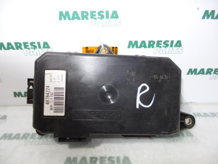 Usagé Ordinateur divers Fiat Stilo (192A/B) 1.2 16V 3-Drs. Prix € 35,00 Règlement à la marge proposé par Maresia Parts