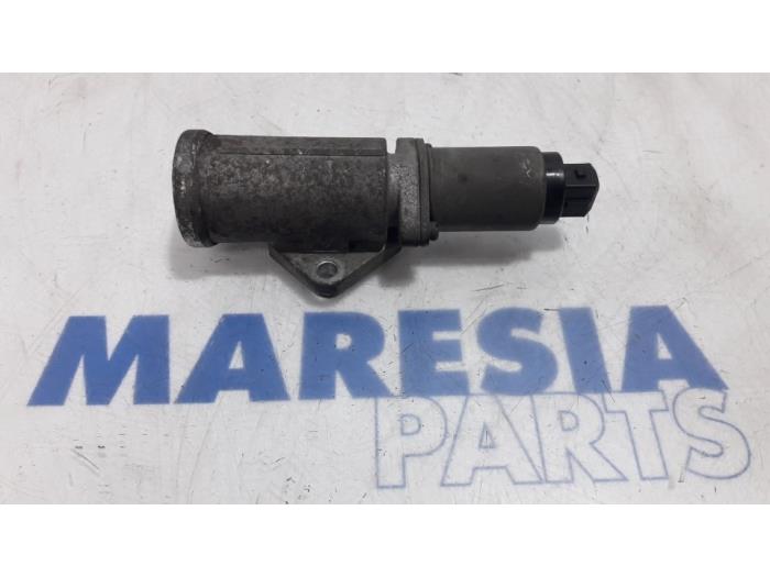 Begagnade EGR-ventil Renault Espace (JE) 2.0i RTE,RXE Pris € 60,00 Marginaltabell erbjuds av Maresia Parts