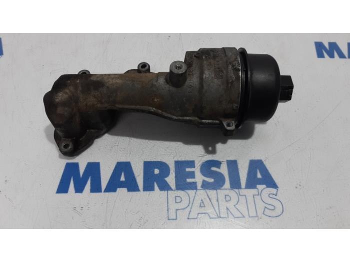 Gebrauchte Ölfilterhalter Citroen C3 Picasso (SH) 1.4 16V VTI 95 Preis € 40,00 Margenregelung angeboten von Maresia Parts