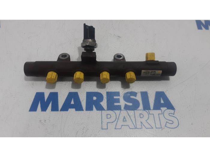Usagé Système d'injection Renault Megane III Grandtour (KZ) 1.5 dCi 110 Prix € 50,00 Règlement à la marge proposé par Maresia Parts