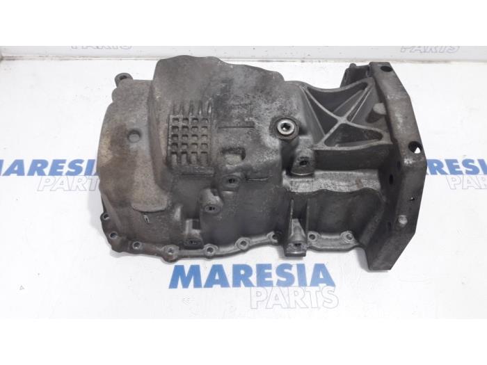 Gebrauchte Ölwanne Renault Clio III (BR/CR) 1.5 dCi 70 Preis € 40,00 Margenregelung angeboten von Maresia Parts