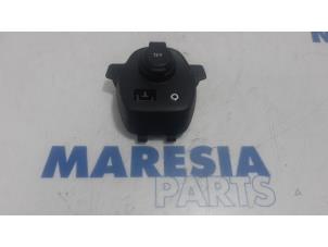 Used AUX / USB connection Citroen C1 1.0 Vti 68 12V Price € 12,50 Margin scheme offered by Maresia Parts