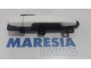 Used Front door handle 4-door, right Citroen C1 1.0 Vti 68 12V Price € 50,00 Margin scheme offered by Maresia Parts