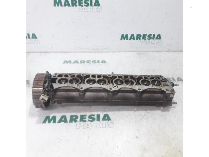 Usagé Arbre à cames Fiat Stilo (192A/B) 1.6 16V 5-Drs. Prix € 50,00 Règlement à la marge proposé par Maresia Parts