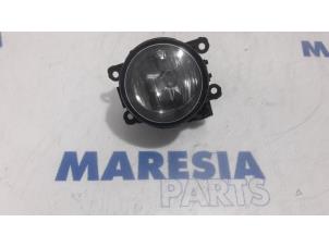 Used Fog light, front right Renault Trafic (1FL/2FL/3FL/4FL) 1.6 dCi 115 Price € 42,35 Inclusive VAT offered by Maresia Parts