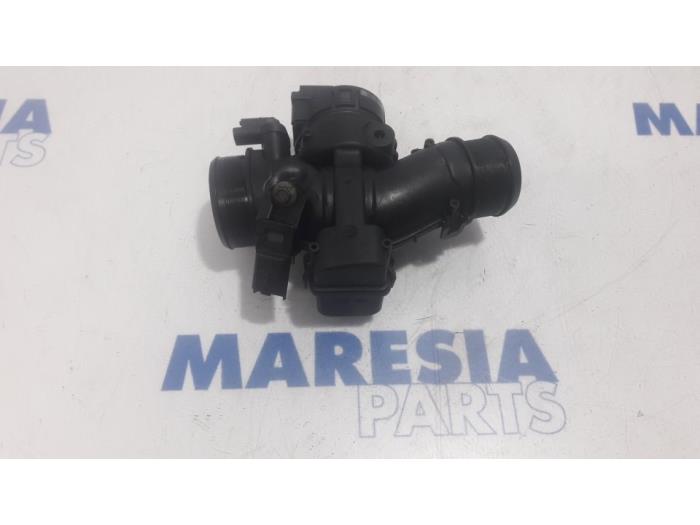 Gebrauchte Drosselklappengehäuse Peugeot 308 SW (4E/H) 1.6 HDi 16V Preis € 44,95 Margenregelung angeboten von Maresia Parts