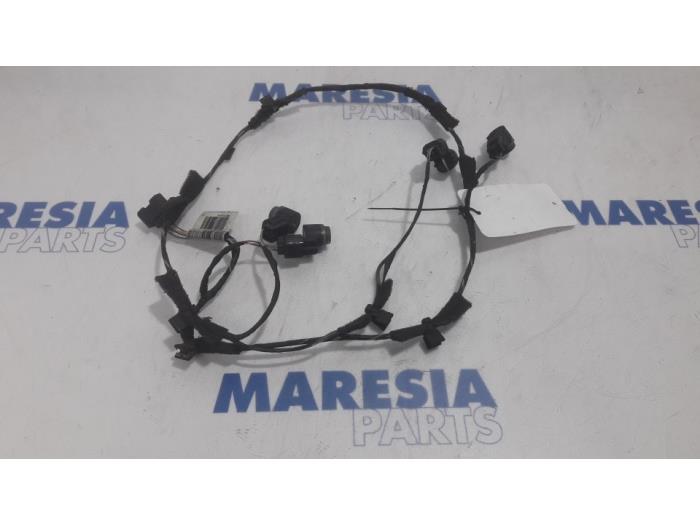 Gebrauchte PDC Sensor Set Renault Megane III Grandtour (KZ) 1.5 dCi 110 Preis € 105,00 Margenregelung angeboten von Maresia Parts