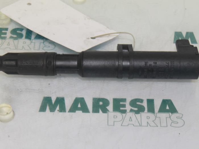 Usagé Bobine Renault Scénic I (JA) 2.0 16V RX4 Prix € 10,00 Règlement à la marge proposé par Maresia Parts