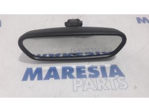 Used Rear view mirror Peugeot 308 (L3/L8/LB/LH/LP) 1.2 12V e-THP PureTech 130 Price € 40,00 Margin scheme offered by Maresia Parts