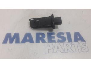 Used Airflow meter Peugeot Boxer (U9) 2.2 HDi 130 Euro 5 Price € 60,50 Inclusive VAT offered by Maresia Parts