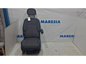 Używane Fotel prawy Citroen Berlingo 1.6 Hdi 75 16V Phase 1 Cena € 127,05 Z VAT oferowane przez Maresia Parts