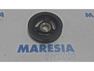 Used Crankshaft pulley Citroen C4 Picasso (3D/3E) 1.6 e-HDi 115 Price € 25,00 Margin scheme offered by Maresia Parts