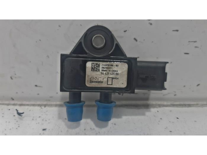 Particulate filter sensor from a Citroën C4 Picasso (3D/3E) 1.6 e-HDi 115 2015