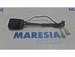 Used Front seatbelt buckle, left Peugeot 308 (L3/L8/LB/LH/LP) 1.2 12V e-THP PureTech 130 Price € 30,00 Margin scheme offered by Maresia Parts