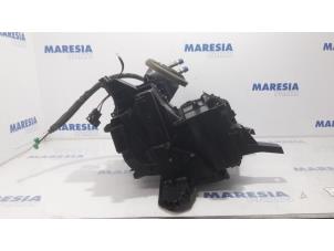 Gebrauchte Heizgehäuse Renault Master III (FD/HD) 2.5 dCi 16V Preis € 157,50 Margenregelung angeboten von Maresia Parts