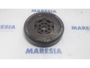 Used Dual mass flywheel Peugeot Expert (G9) 2.0 HDi 120 Price € 90,75 Inclusive VAT offered by Maresia Parts
