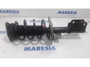 Used Front shock absorber rod, right Peugeot 308 SW (L4/L9/LC/LJ/LR) 1.6 BlueHDi 120 Price € 85,00 Margin scheme offered by Maresia Parts