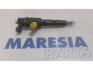 Used Injector (diesel) Peugeot 308 SW (L4/L9/LC/LJ/LR) 1.6 BlueHDi 120 Price € 50,00 Margin scheme offered by Maresia Parts